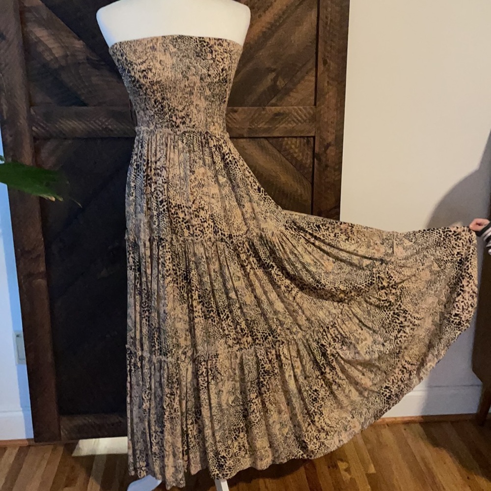 Leopard Print Skirt or Dress - Picture 2 of 5